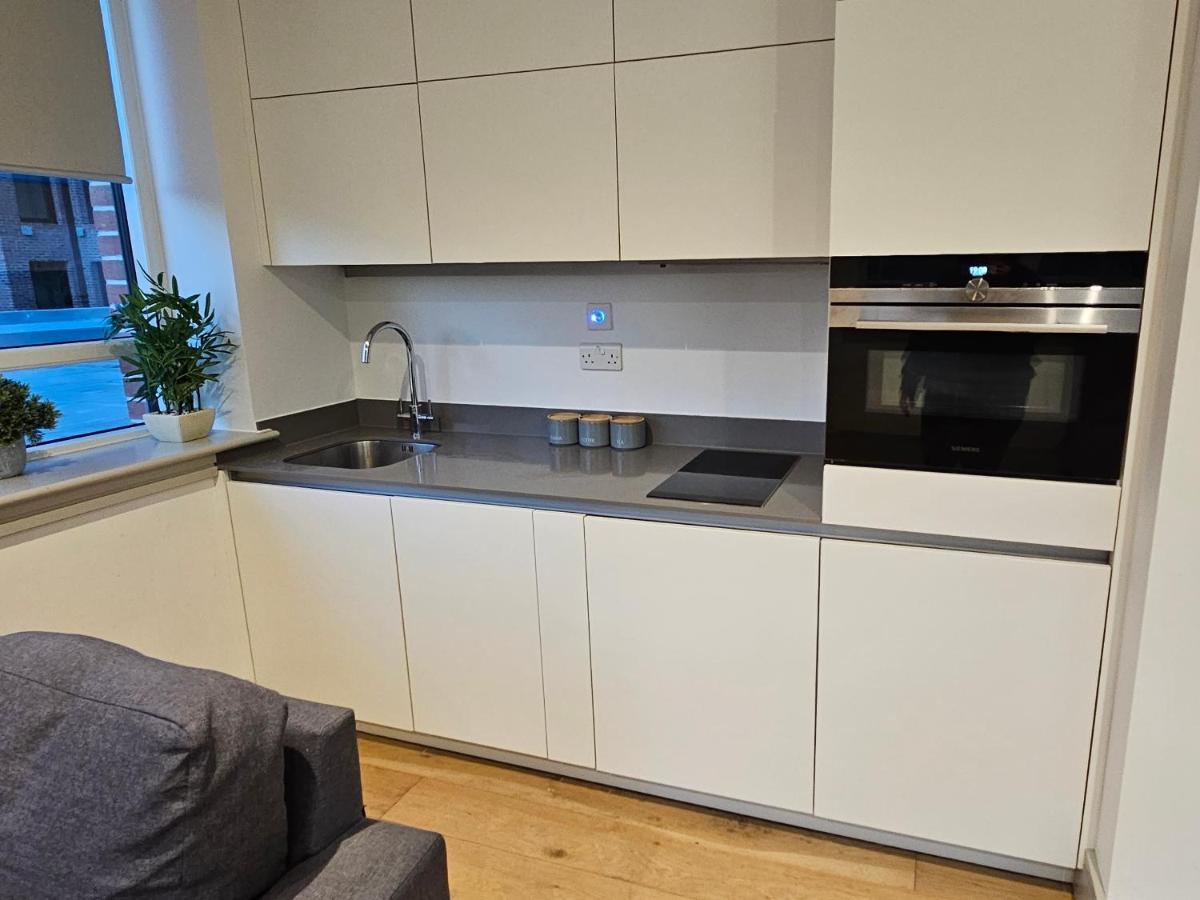 Studio Flat In Tottenham London Exteriör bild